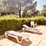 Grand Avec Piscine Et Proche De La * Mandelieu