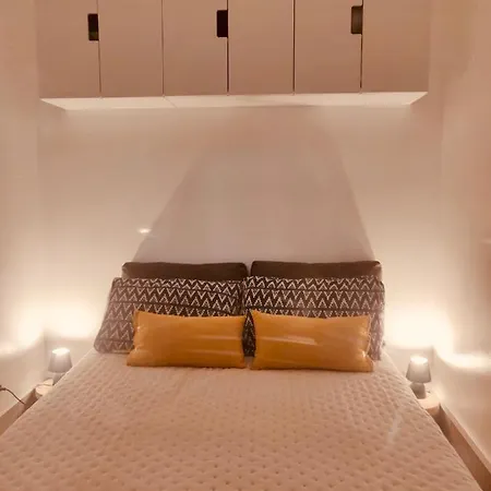 Apartment Grand Avec Piscine Et Proche De La Mandelieu